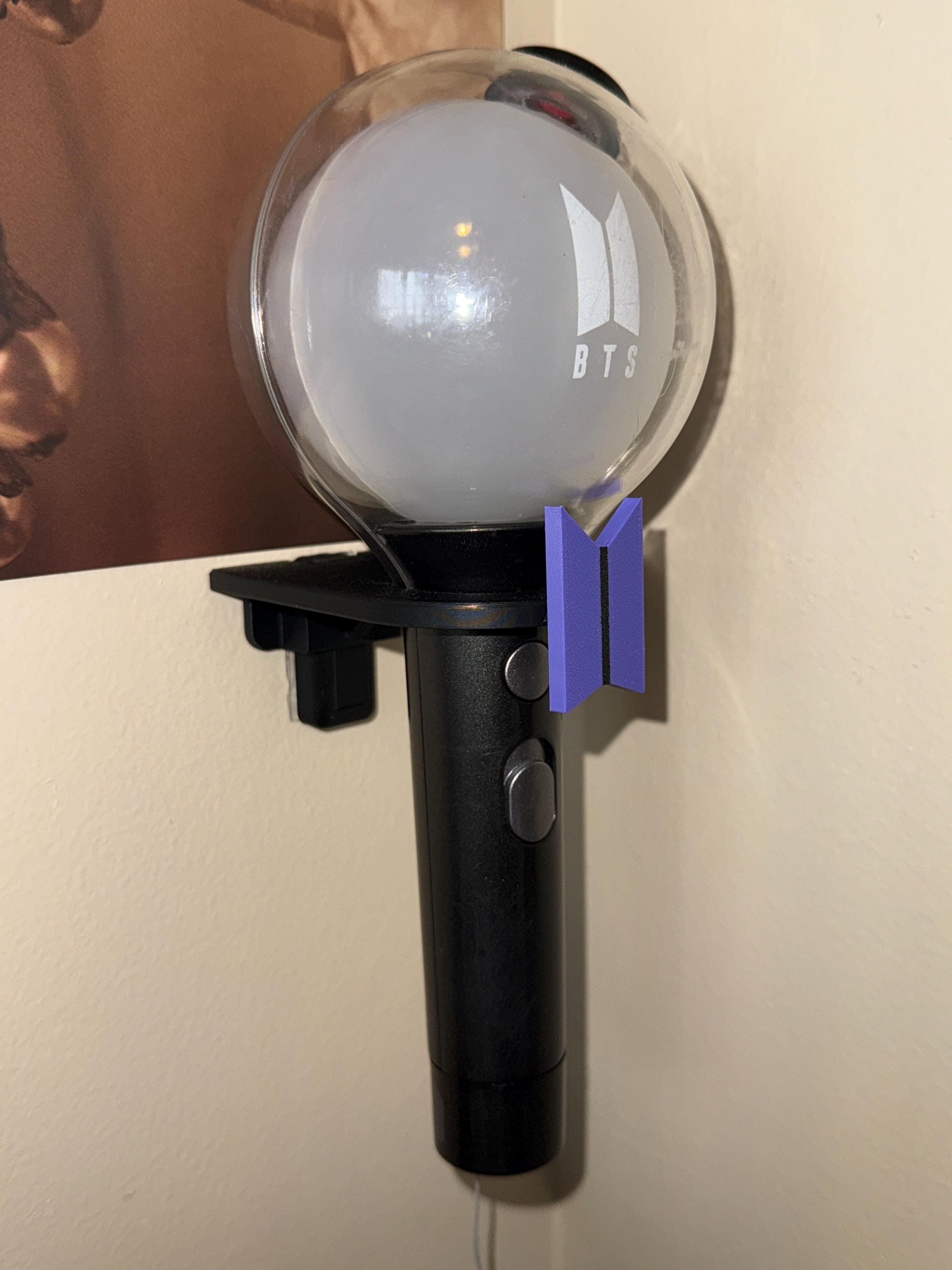 Army Bomb Light Stick Wall Mount