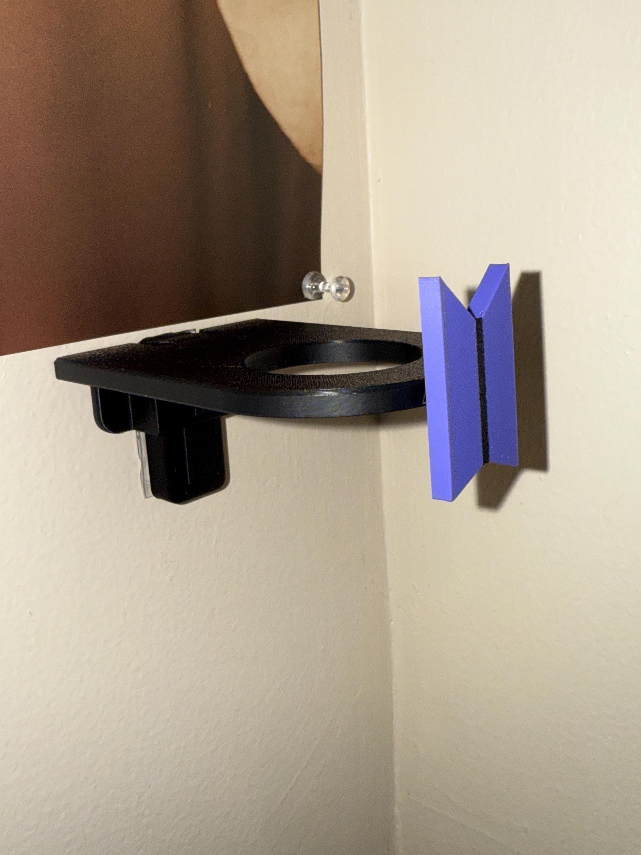 Army Bomb Light Stick Wall Mount