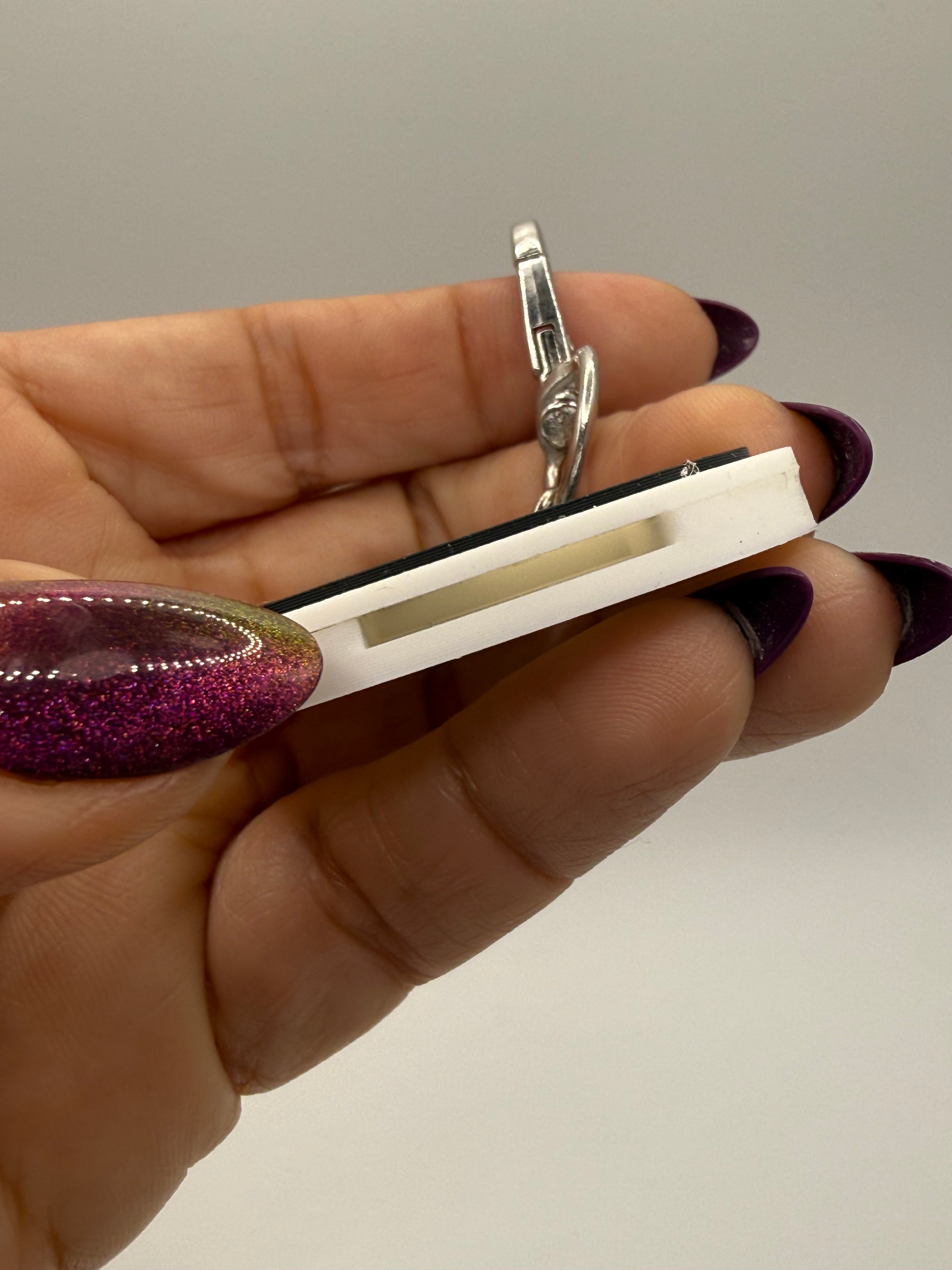 XLOV 3D Printed Nail Saver Keychain