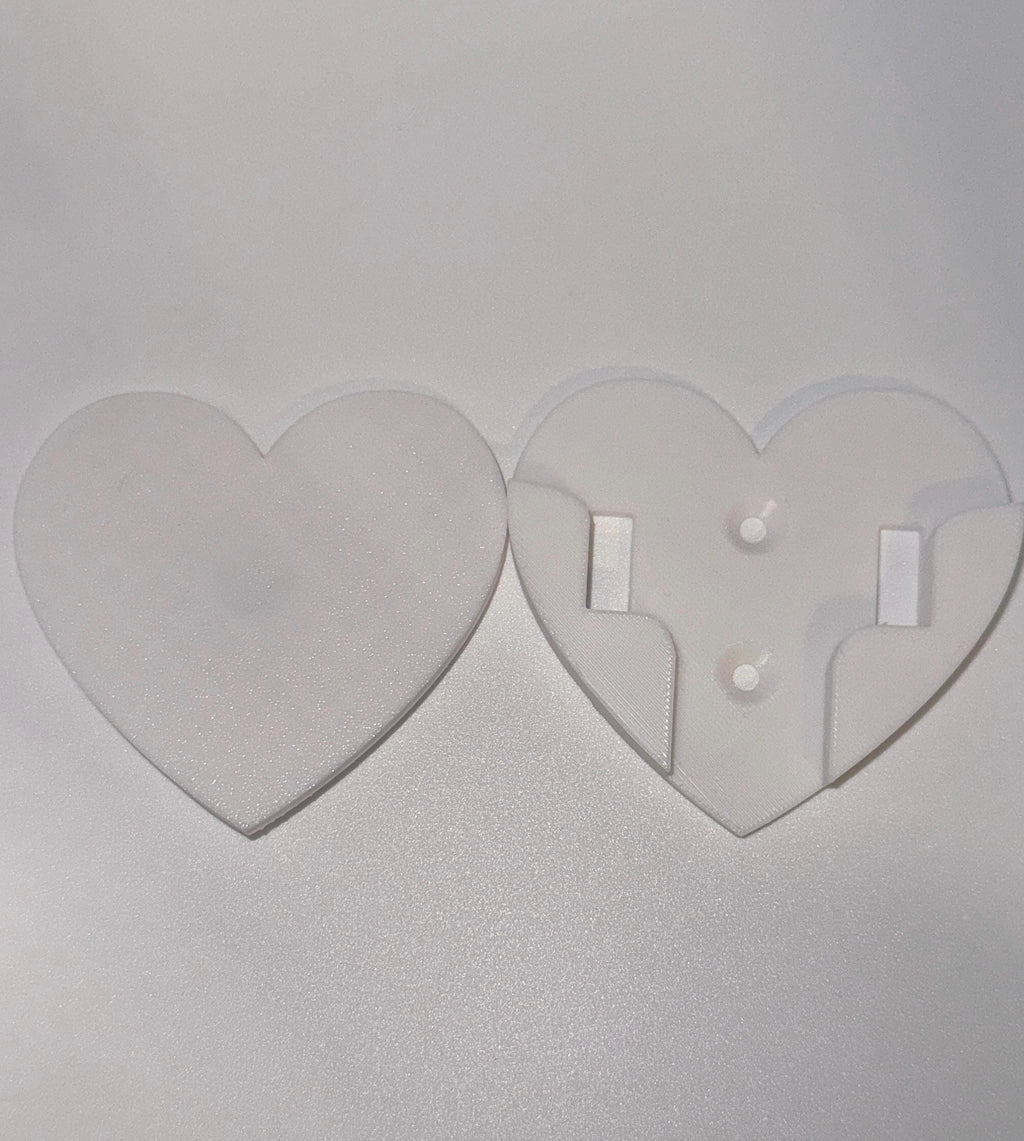 Wall Mounted Heart KPOP Picket Holder